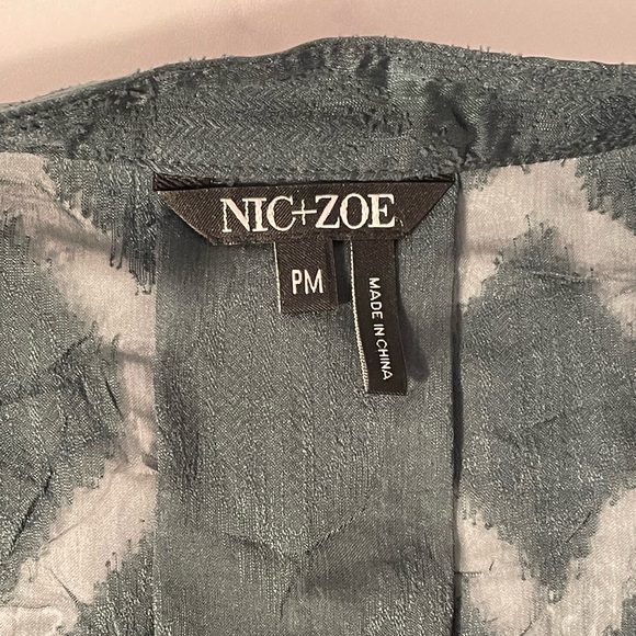 NIC+ZOE Women's Reserve Top in Urban Green - size PM - Picture 5 of 15